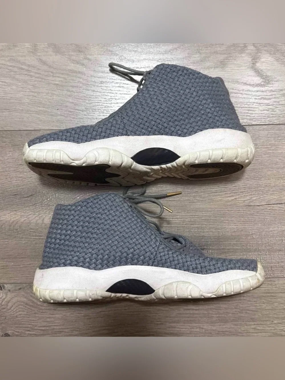 Air Jordan Future BG Cool Grey White Size 5.5Y Youth